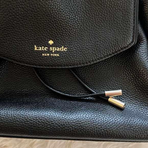 ♠️ Kate Spade Mini Backpack!✨ - Picture 4 of 15